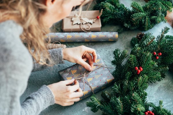 Où trouver les meilleurs cadeaux de Noël pour sa femme ?